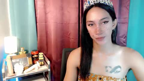 lucyLove online show from 7, 6, 2026