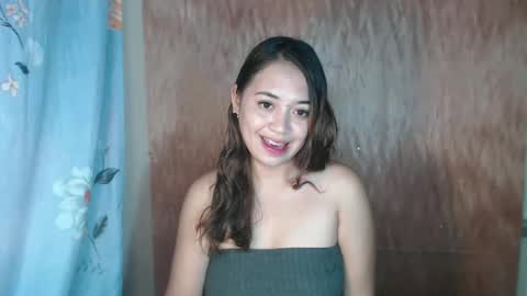 Snapshot of pinay_singlemomxs chatting on 27, 11, 2025 pinay_singlemomxs online show from 27, 11, 2025
