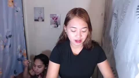 Snapshot of pinay_singlemomxs chatting on 15, 12, 2025 pinay_singlemomxs online show from 15, 12, 2025