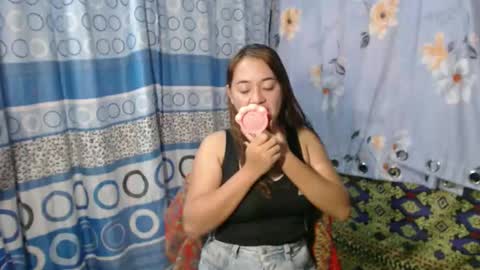 Snapshot of pinay_singlemomxs chatting on 17, 1, 2026 pinay_singlemomxs online show from 17, 1, 2026
