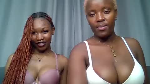 Snapshot of pink_nova chatting on 11, 7, 2026 pinkyy online show from 11, 7, 2026