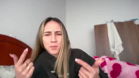 Pinkilola online show from 15, 6, 2026