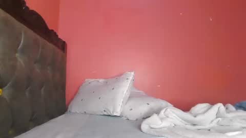 pinky_cockoo online show from 14, 6, 2026