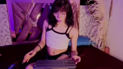 cris online show from 9, 6, 2026