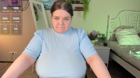 Snapshot of plum_pie__ chatting on 30, 5, 2026 Alice online show from 30, 5, 2026