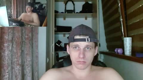 Poliglotjoe2 online show from 10, 5, 2026