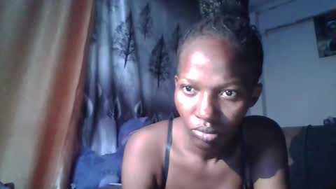 prettie_petitee online show from 8, 2, 2026