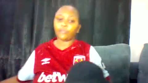 pretty_dee1 online show from 11, 5, 2026