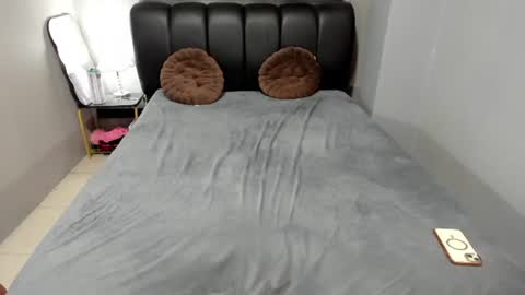 pretty_glinda online show from 20, 6, 2026