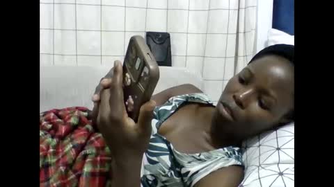 pretty_petite_ebony online show from 7, 6, 2026