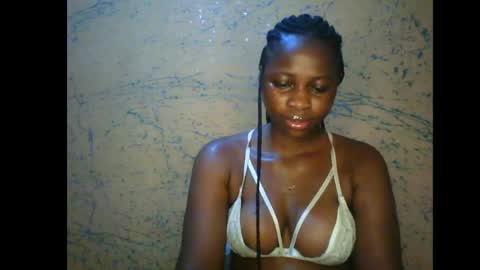 prettyxxpac online show from 13, 6, 2026