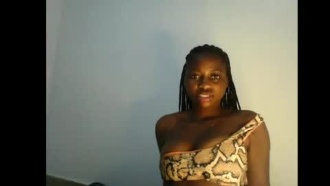 prettyxxpac online show from 19, 6, 2026
