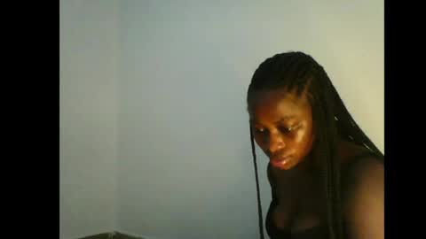 prettyxxpac online show from 20, 6, 2026