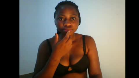 prettyxxpac online show from 21, 6, 2026