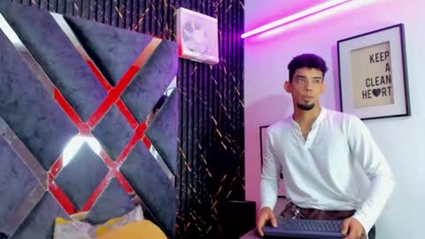 prince_arthur77 online show from 11, 6, 2026