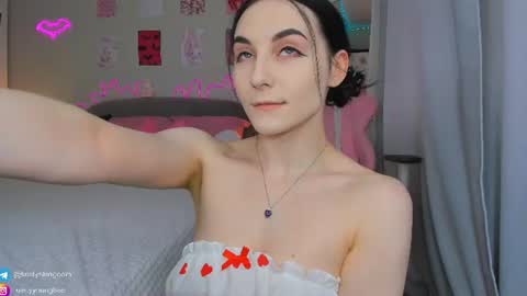 Kristy online show from 15, 6, 2026