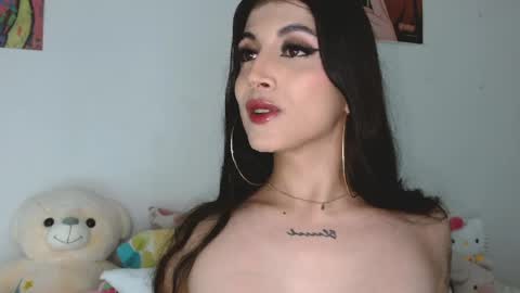 Snapshot of princess_ofyourdreams chatting on 18, 4, 2026 Sophie online show from 18, 4, 2026