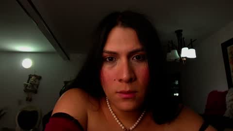 princessdaisy001 online show from 18, 6, 2026