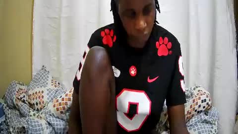 pritty_amber online show from 16, 6, 2026