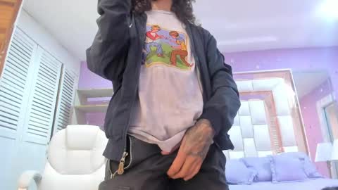 Experienced guys  online show from 8, 6, 2026