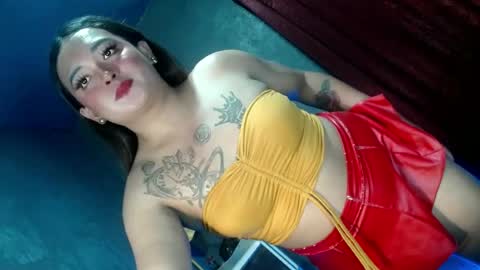 pussy_and_cock_lover online show from 19, 6, 2026