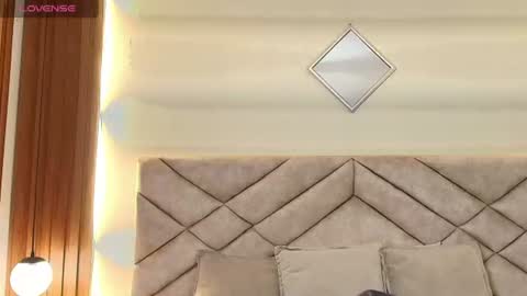 Snapshot of raqueljones_ chatting on 16, 6, 2026 Raquel online show from 16, 6, 2026