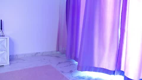 Raven Foxxy online show from 20, 6, 2026