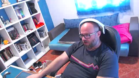 ravingr3d3 online show from 7, 6, 2026