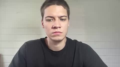 Snapshot of realsupermichael chatting on 17, 6, 2026 AliceEve online show from 17, 6, 2026