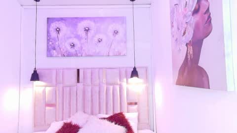 Lili Lopez online show from 27, 5, 2026