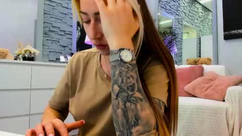 reina cummings online show from 20, 6, 2026