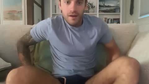 Snapshot of rguy114 chatting on 24, 4, 2026 Ryan online show from 24, 4, 2026