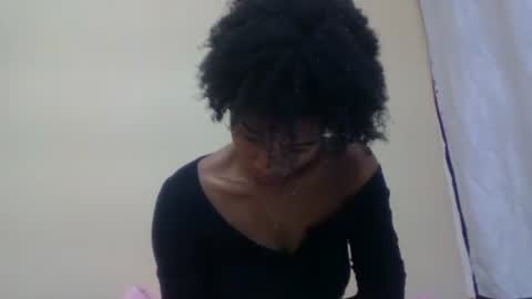 Snapshot of richella34 chatting on 6, 6, 2026 richella34 online show from 6, 6, 2026