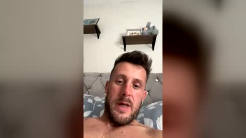 rjg_1992 online show from 14, 6, 2026