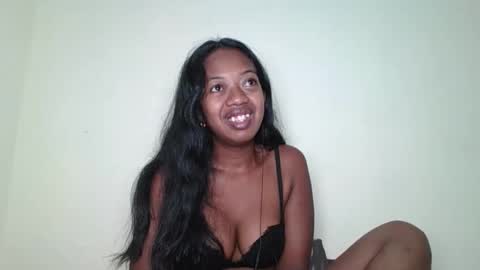 rochellinah online show from 21, 5, 2026