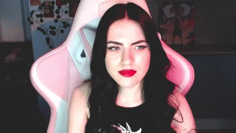 Sophie  online show from 8, 2, 2025