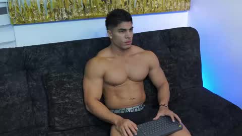 romano_kentt12 online show from 7, 6, 2026