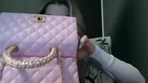 Snapshot of rosaline_ly chatting on 10, 5, 2026 Rosalina online show from 10, 5, 2026