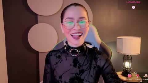 Miss Rosse online show from 8, 6, 2026
