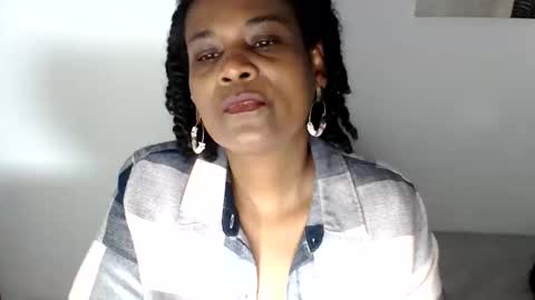luxa online show from 8, 6, 2026