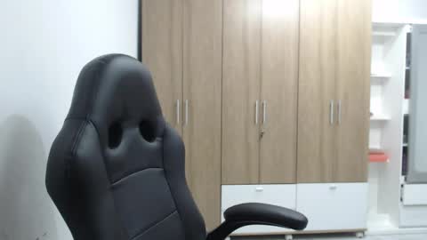 Roxana online show from 10, 6, 2026