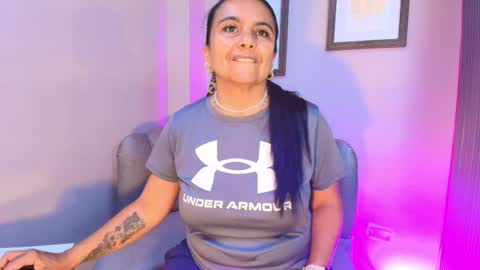 Snapshot of roxanna_moore2 chatting on 28, 5, 2026 Roxanna online show from 28, 5, 2026
