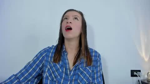 roxanne online show from 9, 6, 2026