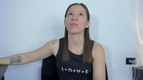 roxanne online show from 12, 6, 2026