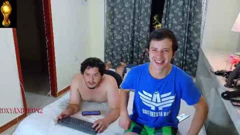RoxyAron online show from 22, 6, 2026