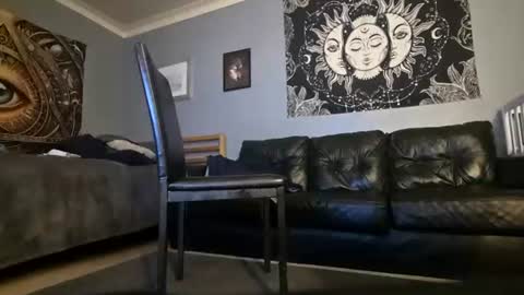 royalcrown6969 online show from 22, 6, 2026