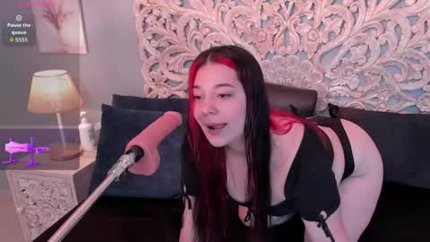 sabrinna  online show from 28, 4, 2026