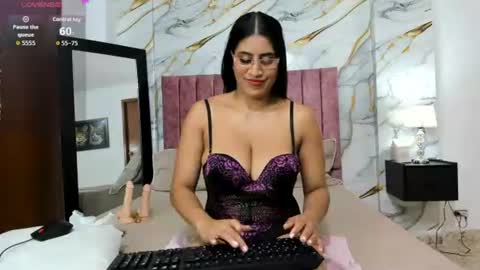 sachanoir online show from 16, 6, 2026