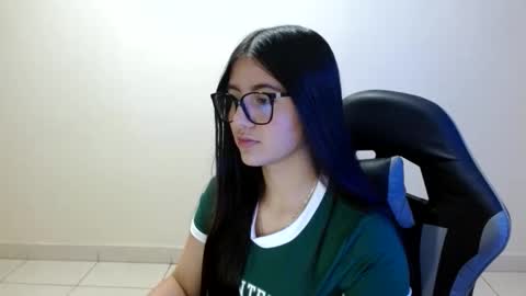 Sahaliefox  online show from 29, 5, 2026