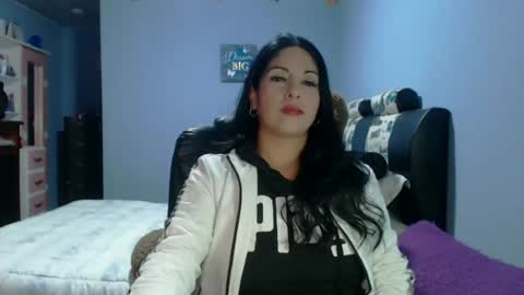 Snapshot of sahotlove1 chatting on 14, 6, 2026 Karina online show from 14, 6, 2026